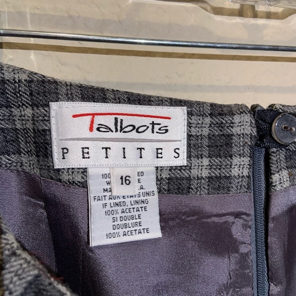 Plaid 20” Skirt - Picture 2 of 2